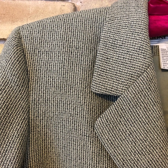 Vintage Jones Wear blazer size 12 in perfect condition. - Picture 2 of 6